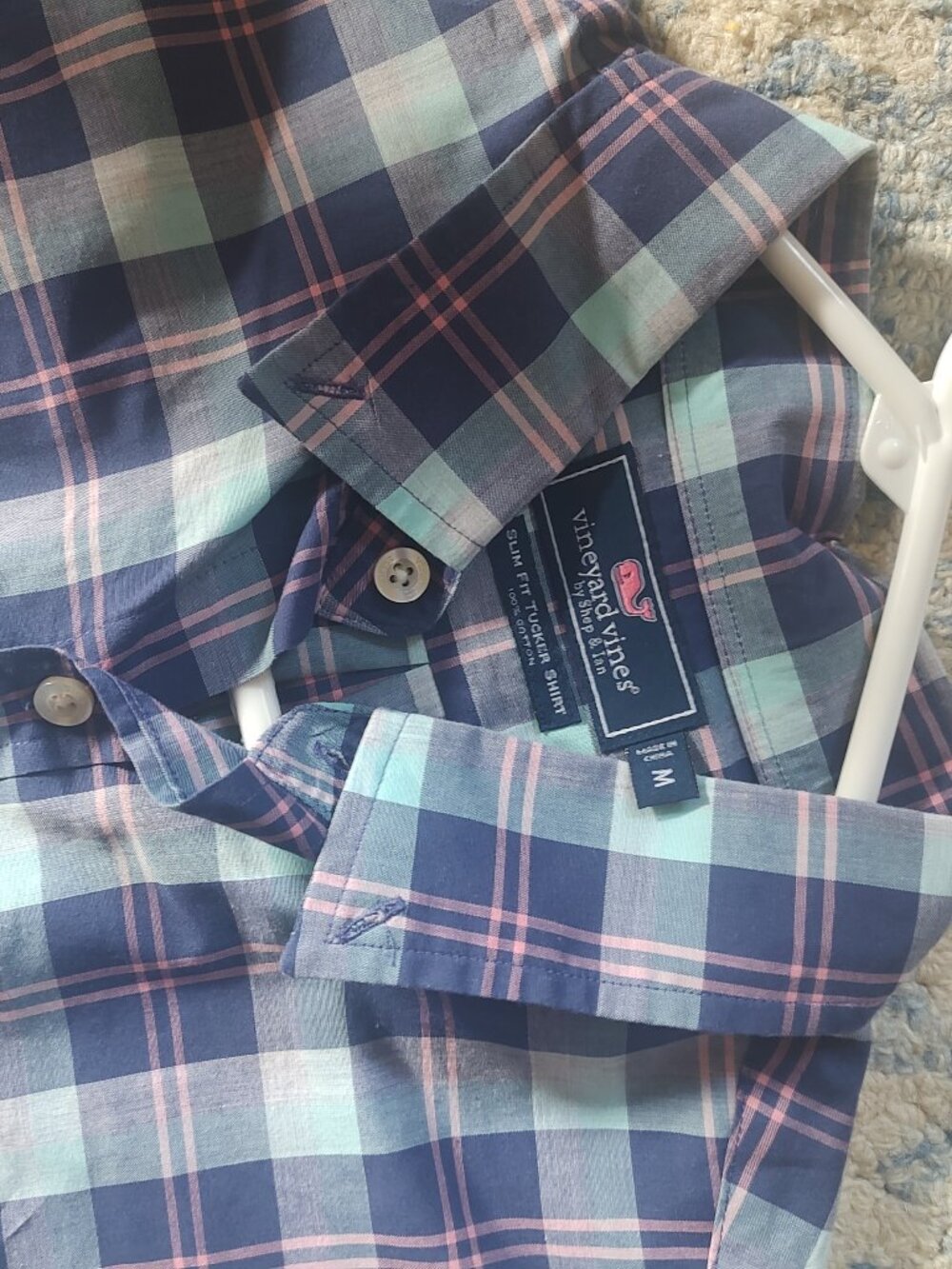 Vineyard Vines Slim Tucker Shirt - Medium Men's NWOT